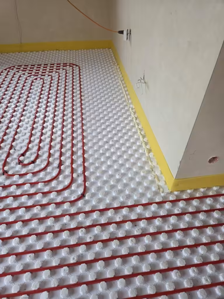 Wylewka anhydrytowa 110 m² &#8211; Chwaliszów — zdjęcie 1